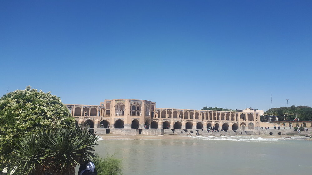 هوای قابل قبول اصفهان در پنجمین روز از سال جدید