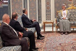 «سرگئی لاوروف» با سلطان عمان دیدار و گفتگو کرد