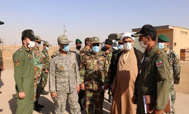 سرلشکر موسوی از یگان‌های ارتش در منطقه جنوب بازدید کرد