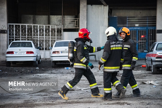 جزئیات اعزام ۵۰ آتش‌نشان از پایتخت به آبادان