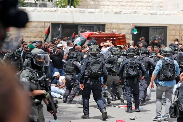 یورپی یونین کی صحافی شیریں ابوعاقلہ کے تشییع جنازے پر اسرائیلی فوج کے حملے کی مذمت