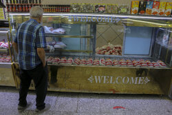 تداوم عرضه مرغ و گوشت با قیمت مصوب در عید فطر