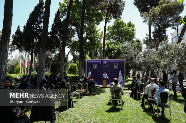 نشست خبری هادی طحان نظیف سخنگوی شورای نگهبان شنبه ۲۴ اردیبهشت ۱۴۰۱ با حضور خبرنگاران رسانه ها برگزار شد