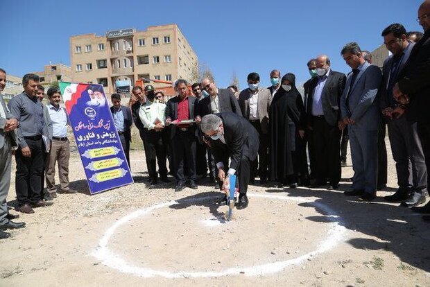 ساختمان پژوهش و فناوری جهاددانشگاهی ایلام کلنگ‌زنی شد