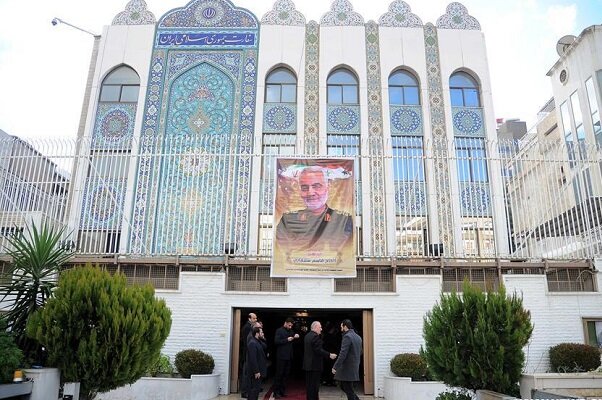 القسم القنصلي الايراني في دمشق يستأنف نشاطه