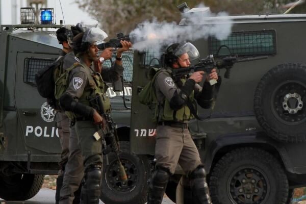 Young Palestinian man martyred as Zionists raid Nablus  