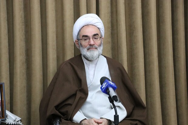 لزوم اجرای برنامه های فرهنگی و معنوی با محوریت آیت الله بهجت