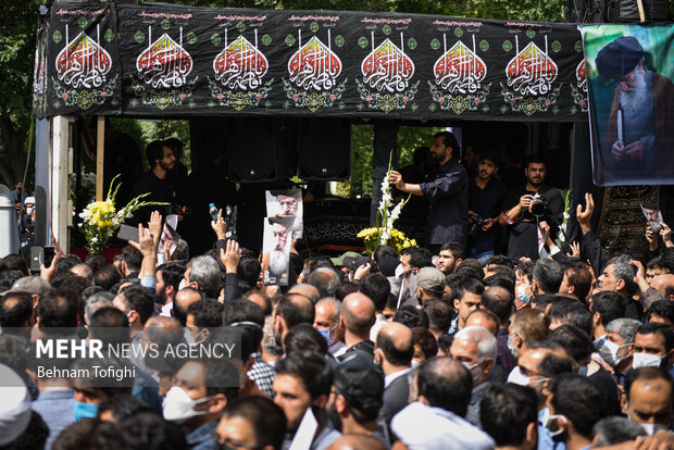 Funeral ceremony of Shia cleric Ayatollah Fateminia