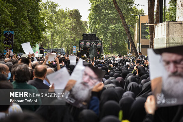 مراسم تشییع پیکر آیت الله سید عبدالله فاطمی نیا صبح سه شنبه ۲۷ اردیبهشت ۱۴۰۱ در  دانشگاه تهران برگزار شد