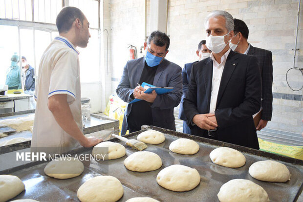 ۵۰۰۰ پرونده تخلف نانوایی در آذربایجان غربی تشکیل شد