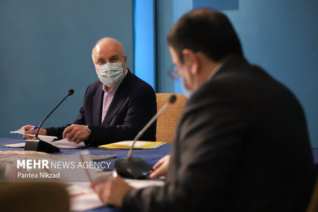 محمد باقر قالیباف رئیس مجلس شورای اسلامی در جلسه شورای عالی فضای مجازی کشور حضور دارد