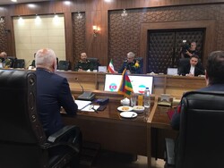 نائب رئيس الوزراء الأذربيجاني يلتقي رئيس الأركان الإيراني