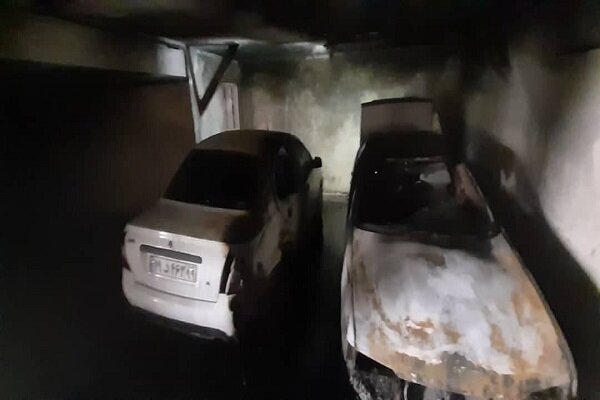 نجات ۱۰ نفر در جریان آتش‌سوزی ساختمانی در «مسعودیه»