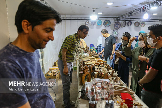 سیزدهمین نمایشگاه سراسری صنایع دستی در یزد