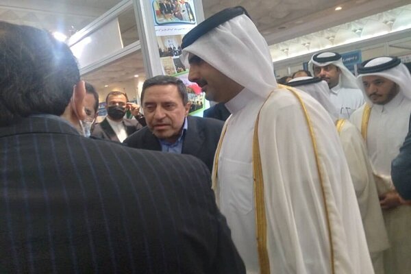 وزير الثقافة القطري يزور معرض طهران الدولي للكتاب