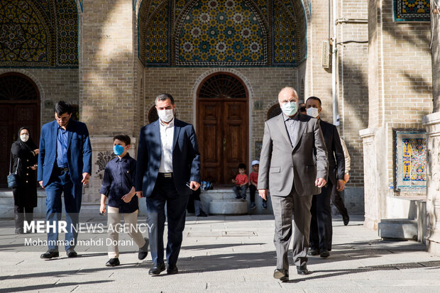 محمدباقر قالیباف رئیس مجلس شورای اسلامی در مراسم ترحیم آیت الله سیدعبدالله فاطمی نیا حضور دارد