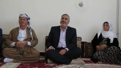 فەرمانداری شاری مەریوان سەردانی بنەماڵەی کۆچەر بیرکاری کرد
