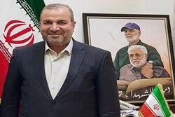 السفير الإيراني يلتقي وزير الدفاع العراقي.. هذا ما تم بحثه