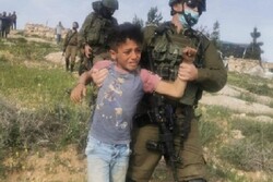 İşgal güçleri yılbaşından bu yana Filistinli 750 çocuğu gözaltına aldı