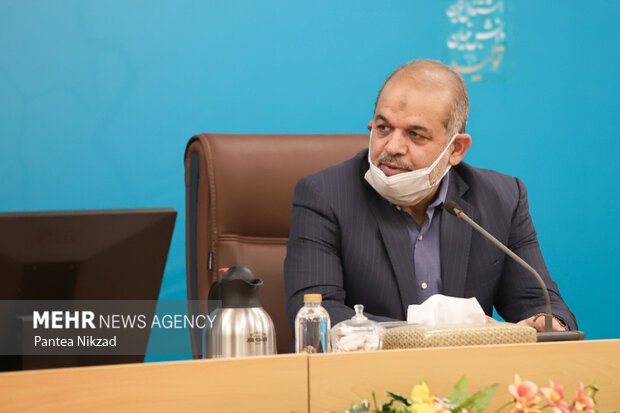 احمد وحیدی وزیر کشور در نشست اعضای ستاد بزرگداشت ارتحال امام خمینی (ره) در وزارت کشور حضور دارد