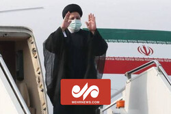 تصاویری از مراسم بدرقه رئیس جمهور در سفر به عمان