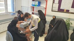 پزشکان بسیجی بیماران دالاهویی را رایگان ویزیت کردند