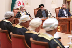 مشکلات گمرکی بین ایران و عمان هر چه سریعتر برطرف شود