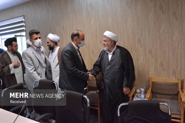 نشست تبیین اقتصادی ویژه روحانیت شاخص تبریز