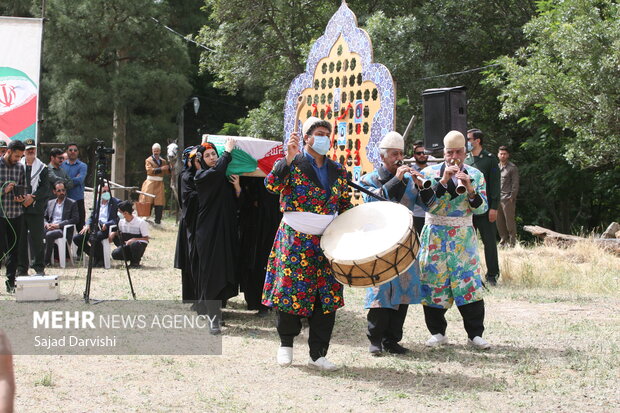 یادواره شهدای زن عشایر در لرستان