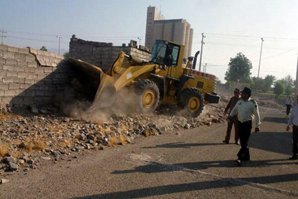 ویلاهای مجللی که در استان تهران غیر قانون ساخته شده، تخریب می‌شود