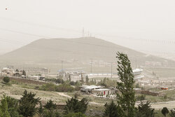هوای پایان هفته اصفهان غبارآلود است