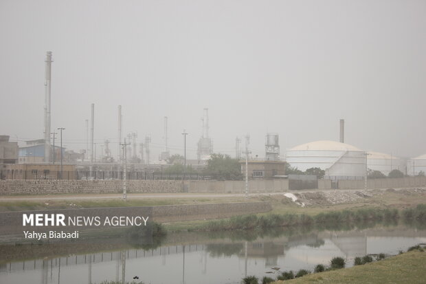 وضعیت بحرانی ریزگردها در کرمانشاه