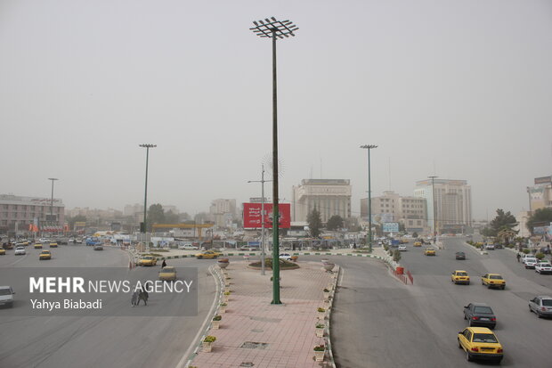 وضعیت بحرانی ریزگردها در کرمانشاه