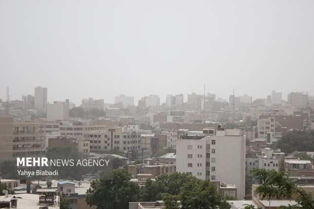 وضعیت بحرانی ریزگردها در کرمانشاه