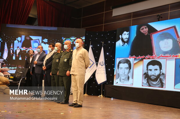 نخستین کنگره ۵۸۲ شهید فرهنگی و دانش‌آموز استان بوشهر