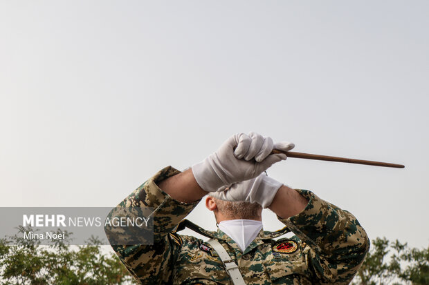 مراسم صبحگاه مشترک نیروهای مسلح به مناسبت سالروزآزادسازی خرمشهر در تبریز
