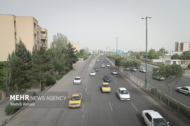 تداوم آلودگی هوا در زنجان