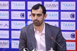جواد داوری: بعید است تیم ملی بسکتبال ایران در کشور ثالث بازی کند