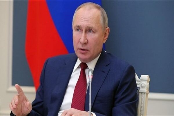 Putin lauds Islamic states on settling global issues