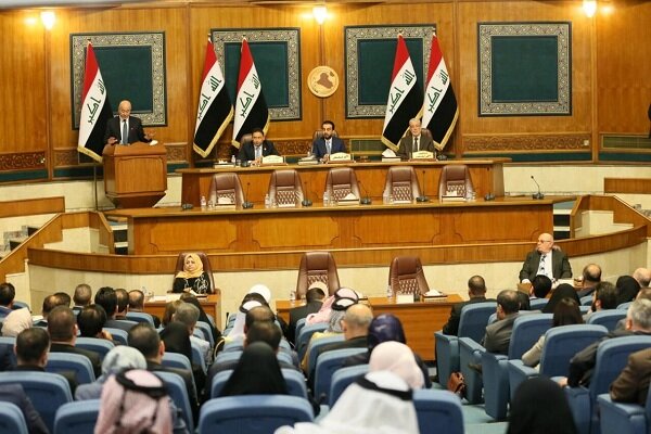 نمایندگان پارلمان عراق یک قانون تاریخی را تصویب کردند