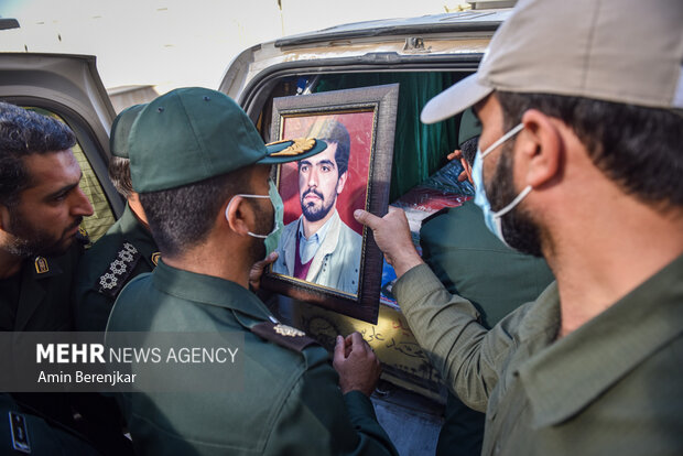 تشییع پیکر شهید «محمد علیپور» در شیراز