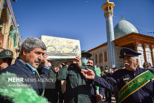 تشییع پیکر شهید «محمد علیپور» در شیراز