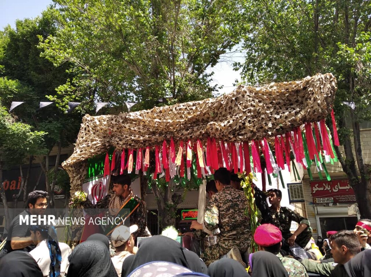 معلم شهید پس از ۴۰ سال به میهن بازگشت/تشییع در دهاقان