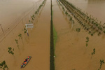 Çin'de şiddetli yağış: 15 kişi öldü