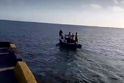 واژگونی یک قایق در اندونزی/ ۲۶ نفر مفقود شدند