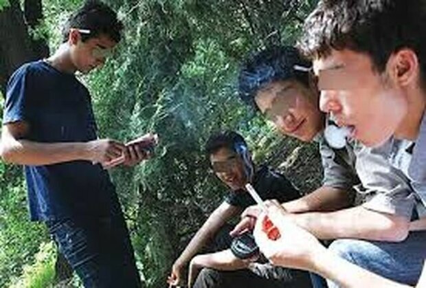 دسترسی دانش آموزان به موادمخدر آسانتر شده است دسترسی دانش آموزان به موادمخدر آسانتر شده است