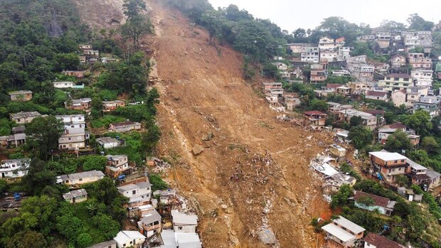 Heavy rain and landslides leave 34 dead in Brazil