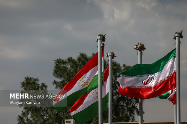 Tahran'da İran-Tacikistan Siyasi İstişare Toplantısı
