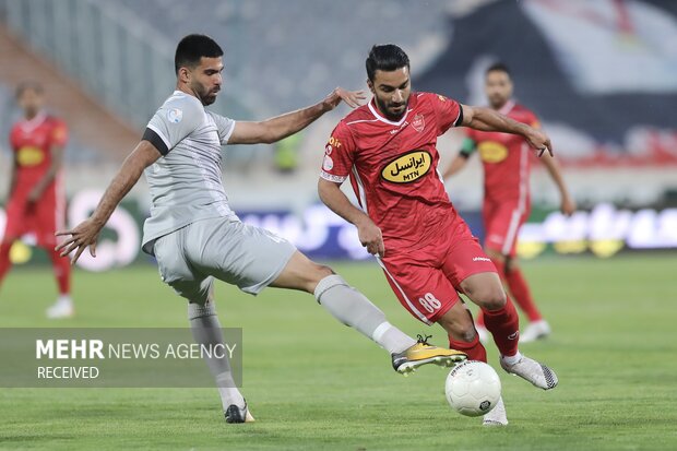 تصمیمی که باعث عصبانیت گلمحمدی شد/ شرایط بازیکن مازاد بهم ریخت