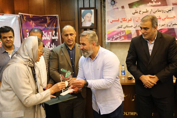 هشدار افشین ملایی: حادثه «متروپل» در انتظار ساختار اجتماعی ایران